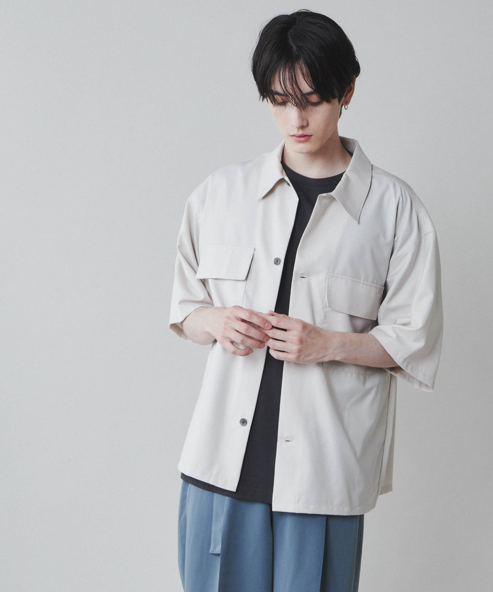 ホワイトアイボリー　モデル:180cm L着用