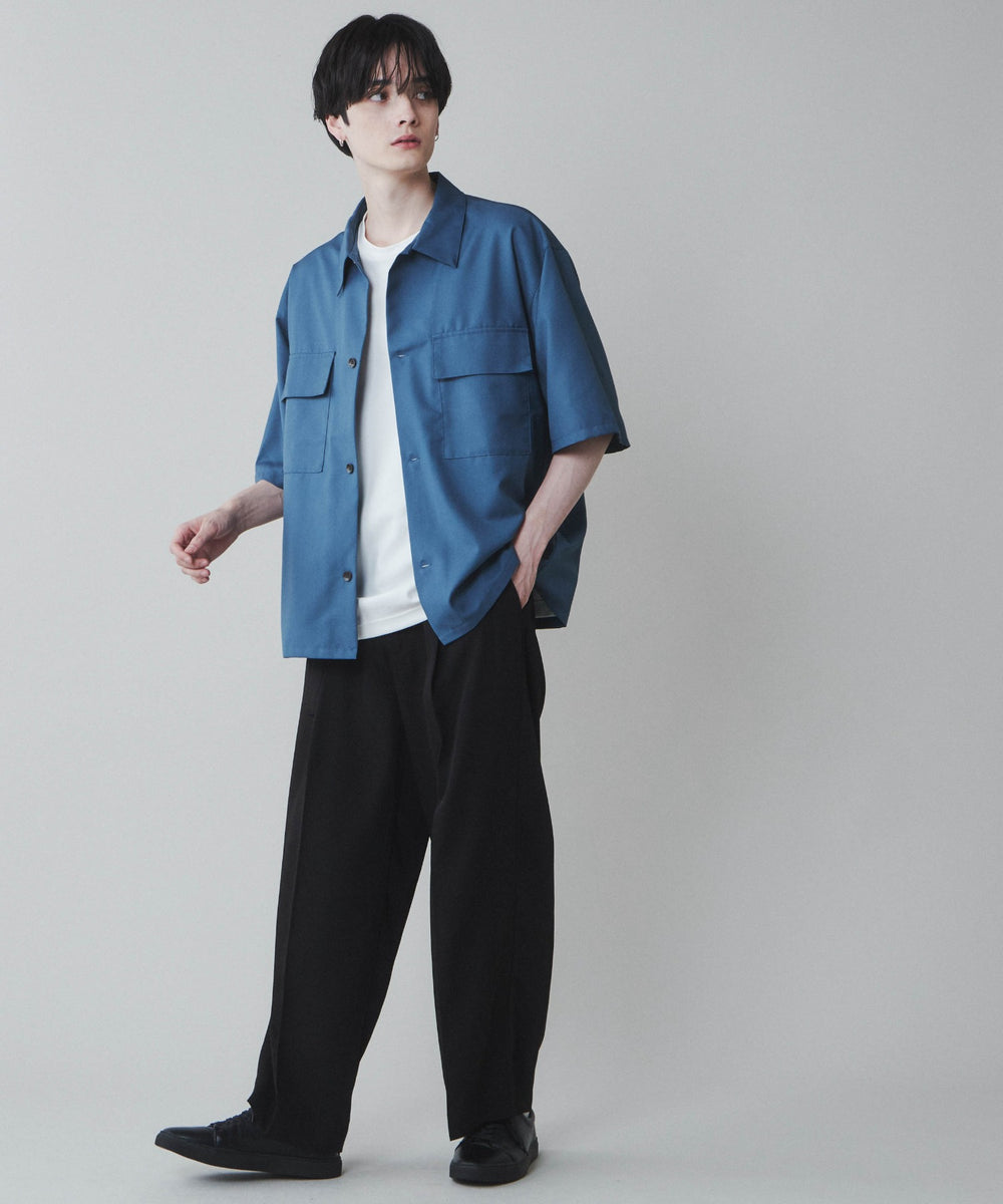 ブルー　モデル:180cm L着用