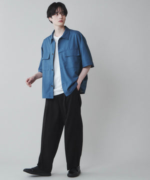 ブルー　モデル:180cm L着用