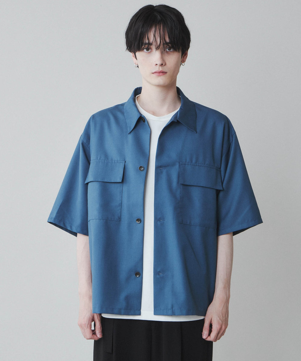 ブルー　モデル:180cm L着用