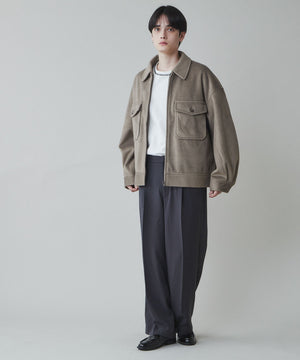 ベージュ モデル：180cm L着用