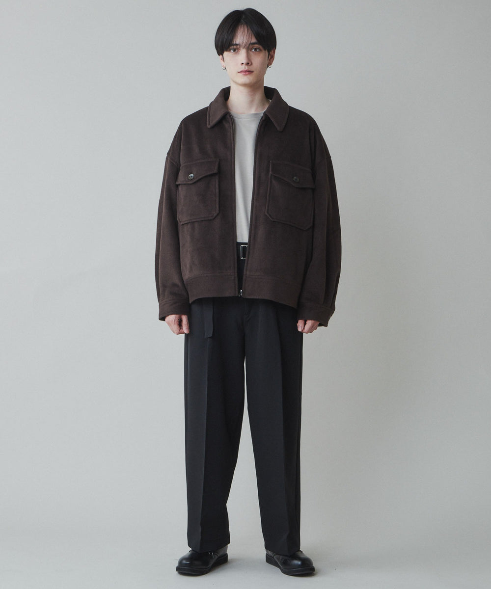 Dブラウン モデル：180cm L着用