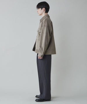 ベージュ モデル：180cm L着用