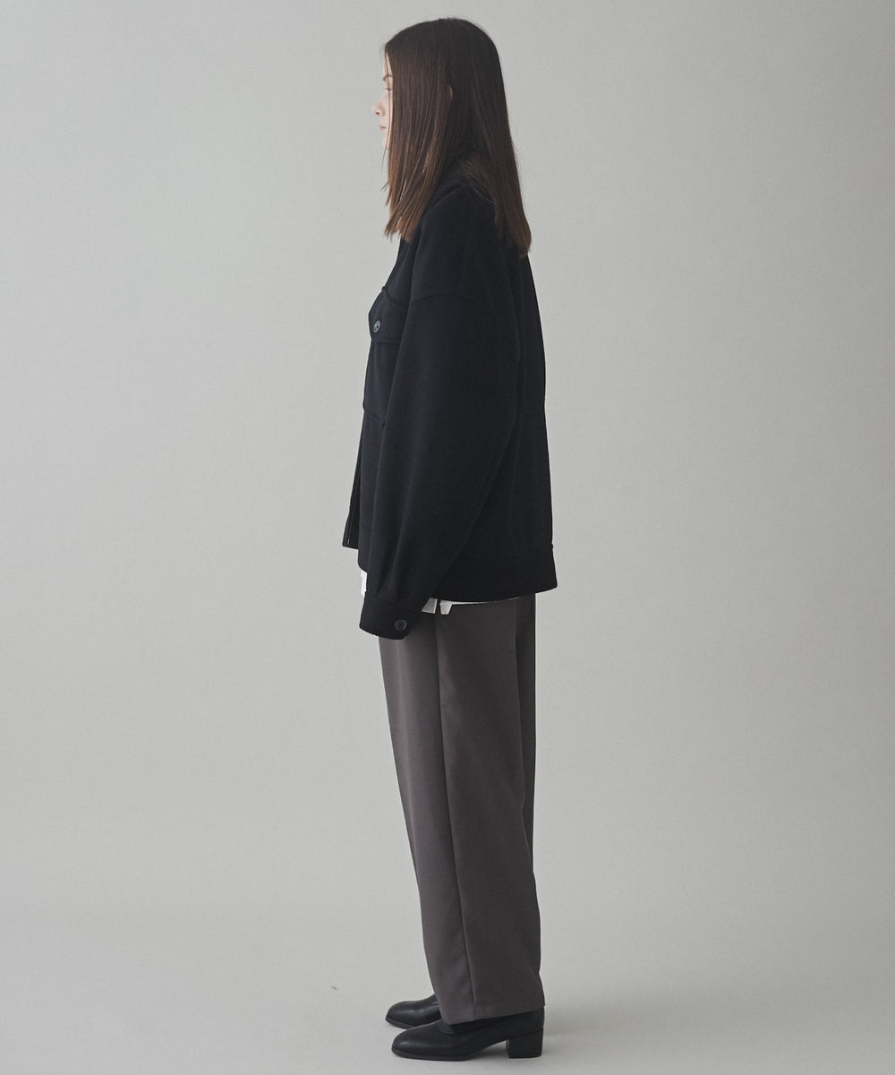 ブラック モデル：173cm L着用