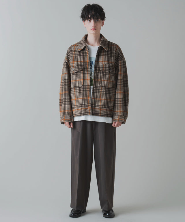 柄1 モデル：180cm L着用