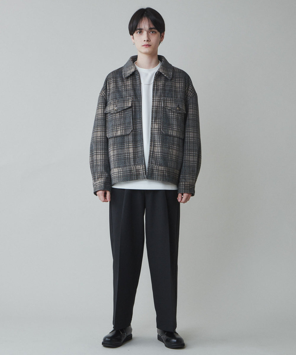 柄2 モデル：180cm L着用