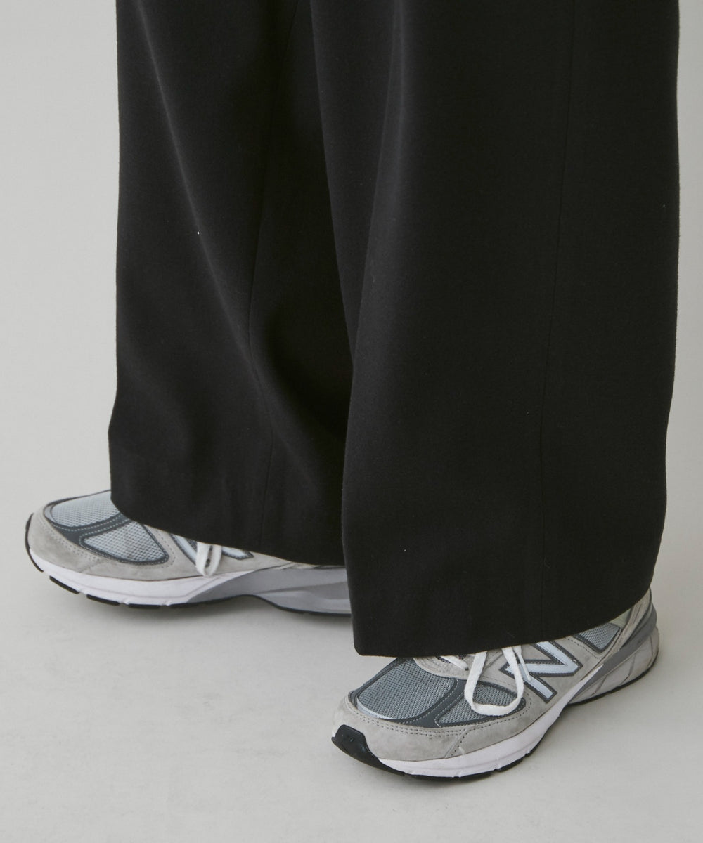 起毛TR　ワイドストレートスラックス