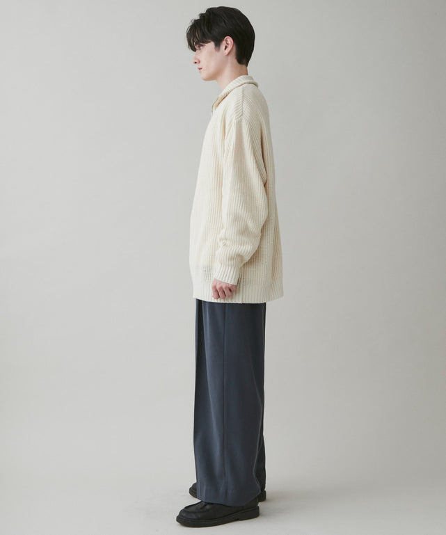 ブルーその他 モデル：180cm L着用