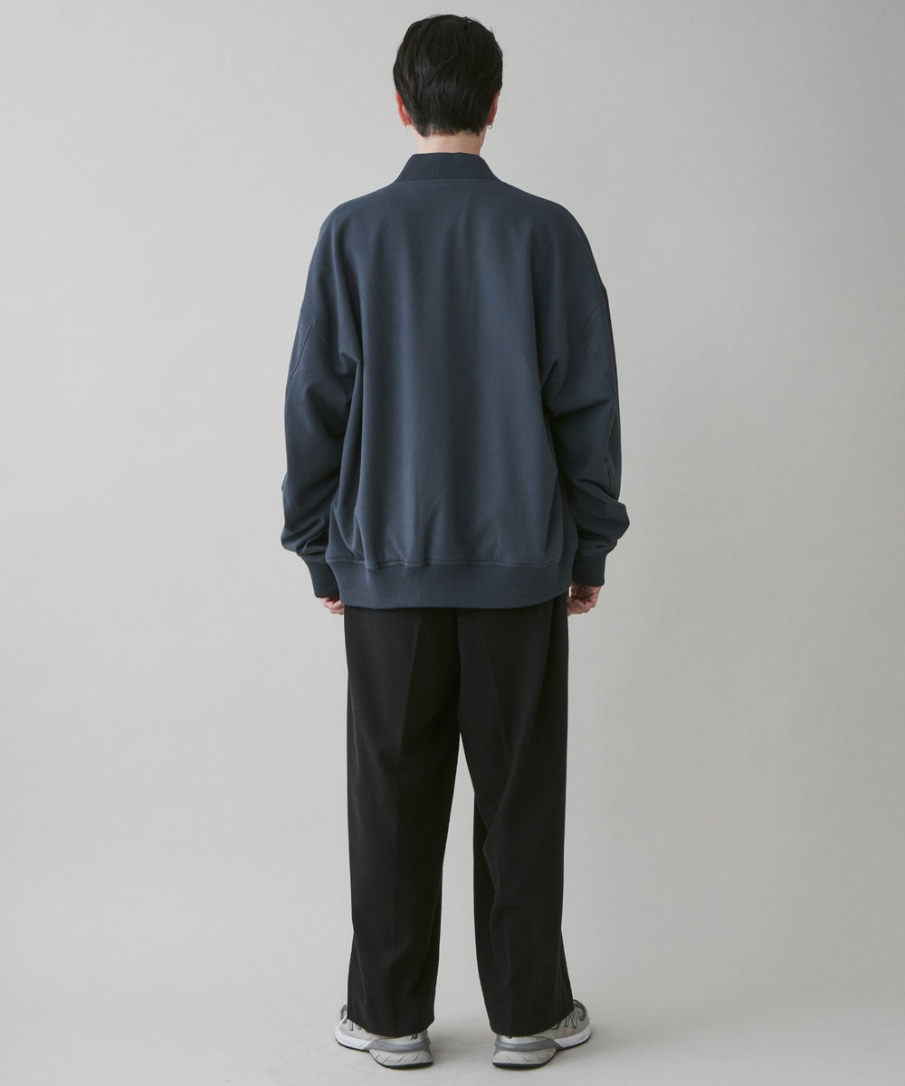 ブラック モデル：180cm L着用