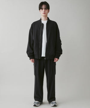 ブラック モデル：180cm L着用