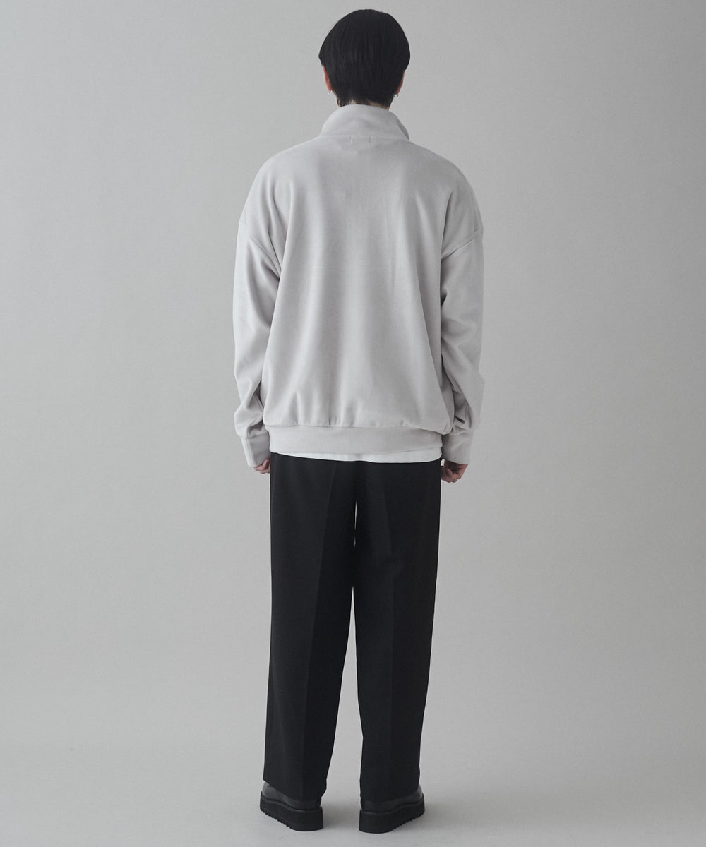 Lグレー モデル：180cm L着用