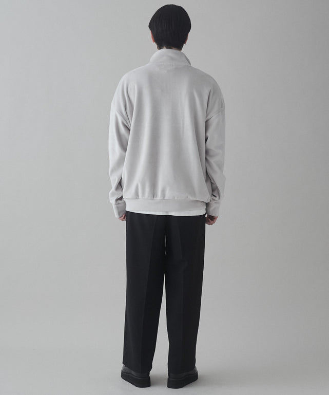 Lグレー モデル：180cm L着用