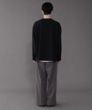 ブラック モデル：180cm L着用