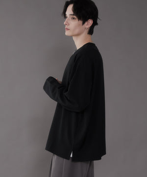 ブラック モデル：180cm L着用