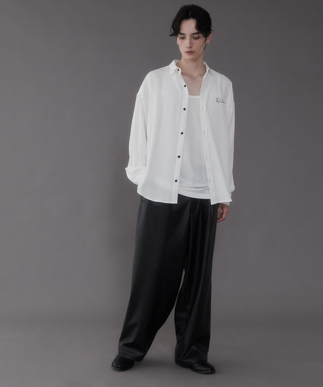 ホワイト モデル：180cm L着用