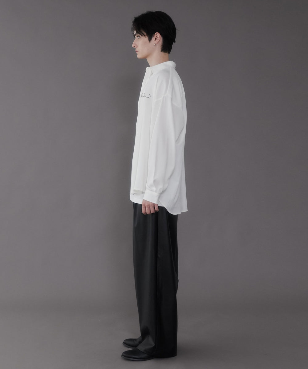 ホワイト モデル：180cm L着用