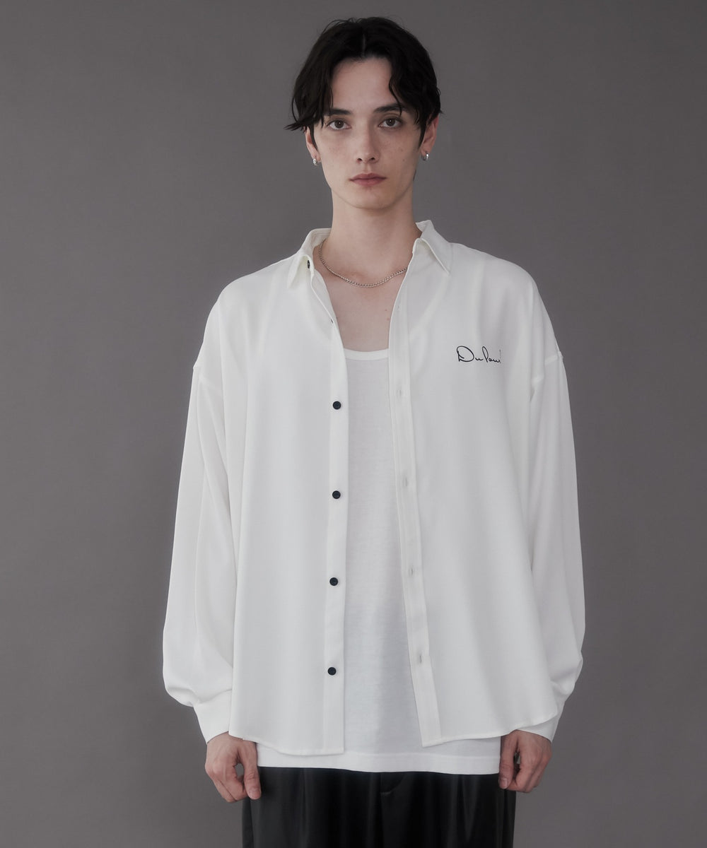 ホワイト モデル：180cm L着用