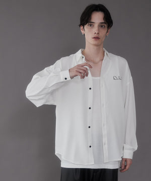 ホワイト モデル：180cm L着用