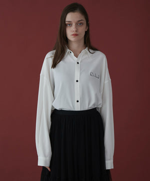 ホワイト モデル：173cm L着用