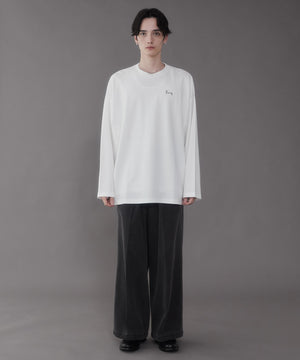 ホワイト　モデル:180cm　L着用