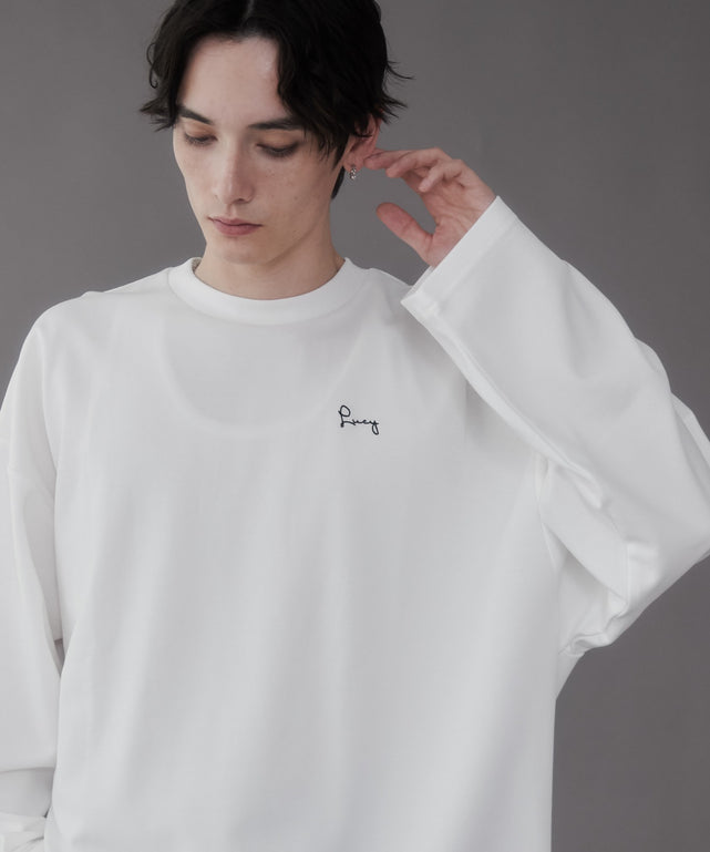 ホワイト　モデル:180cm　L着用