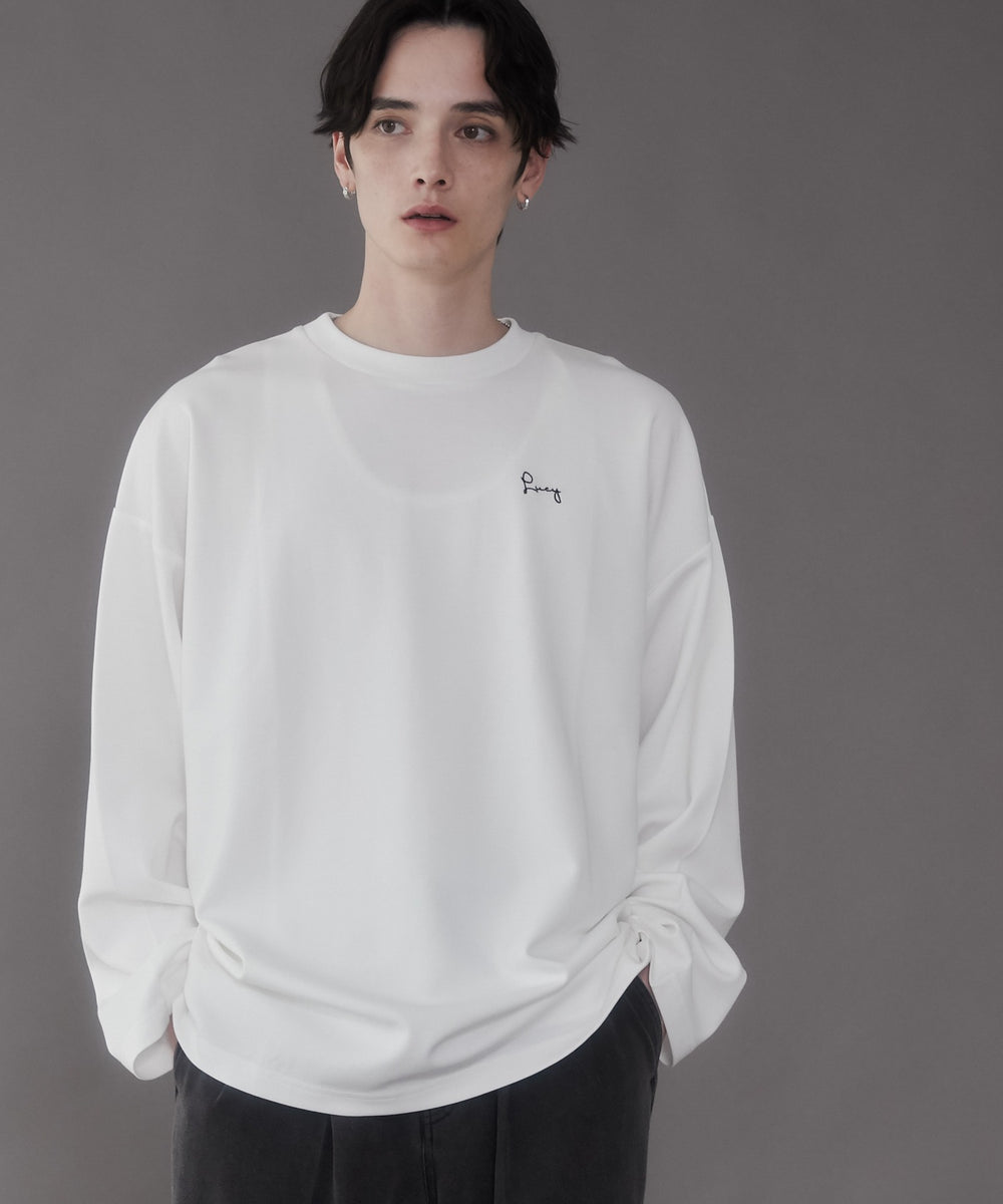 ホワイト　モデル:180cm　L着用