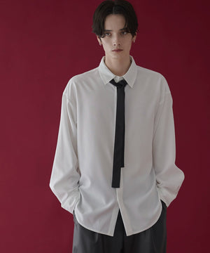 ホワイト　モデル：180㎝　L着用