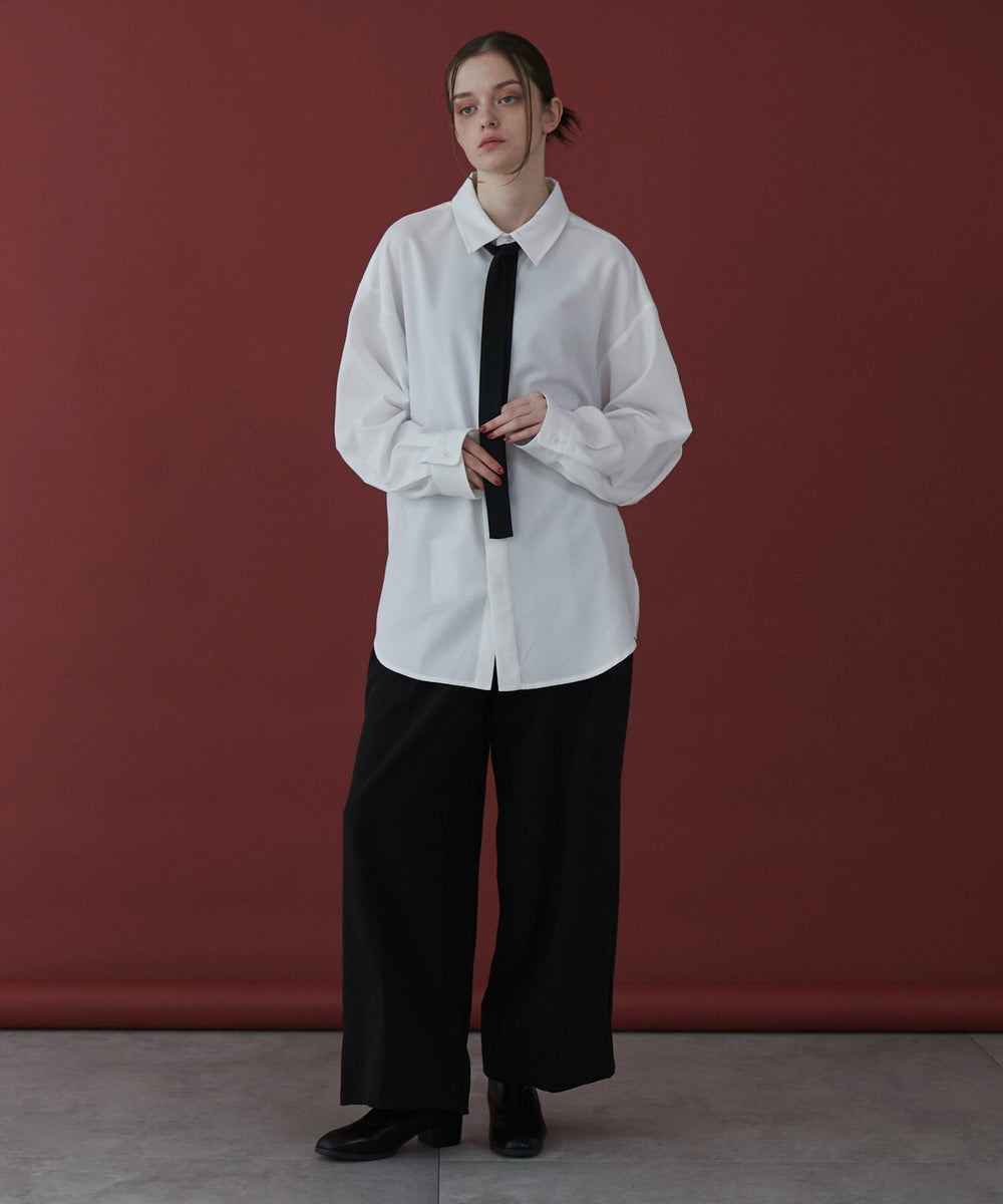 ホワイト モデル：173cm L着用