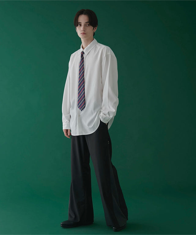 ホワイト　モデル：180㎝　L着用