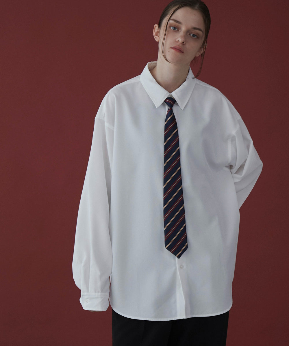 ホワイト モデル：173cm L着用