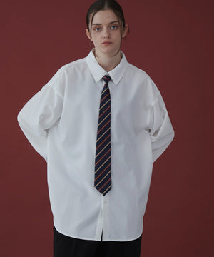 ホワイト モデル：173cm L着用