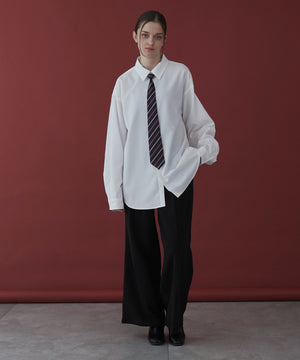 ホワイト モデル：173cm L着用