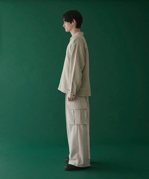 Lベージュ　モデル：180㎝　L着用