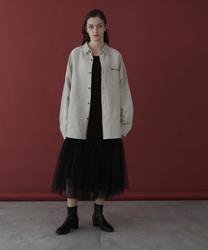 Lベージュ モデル：173cm L着用