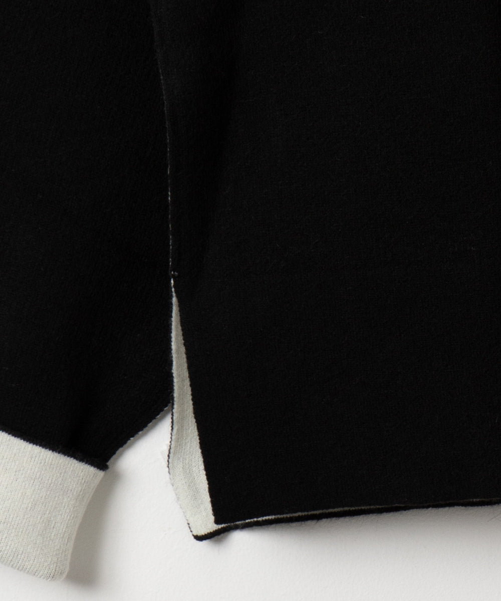 アウトリンキングニットプルオーバー