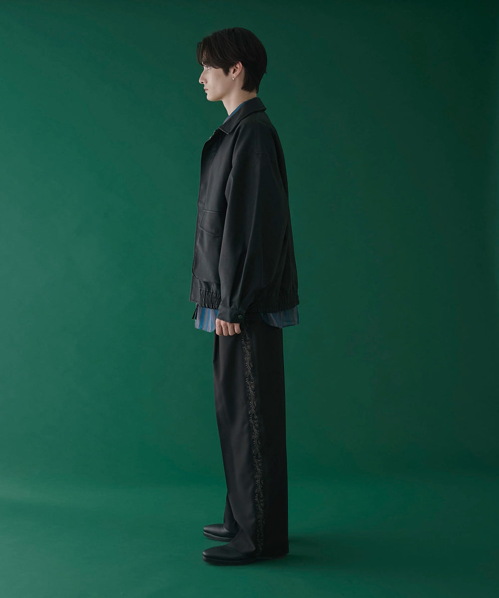 ブラック　モデル：180㎝　L着用