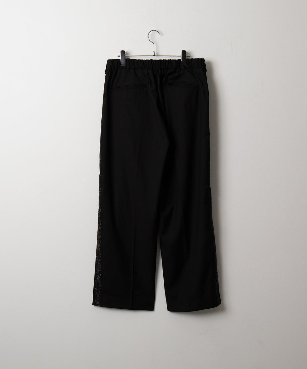 刺繍ラインワイドスラックス