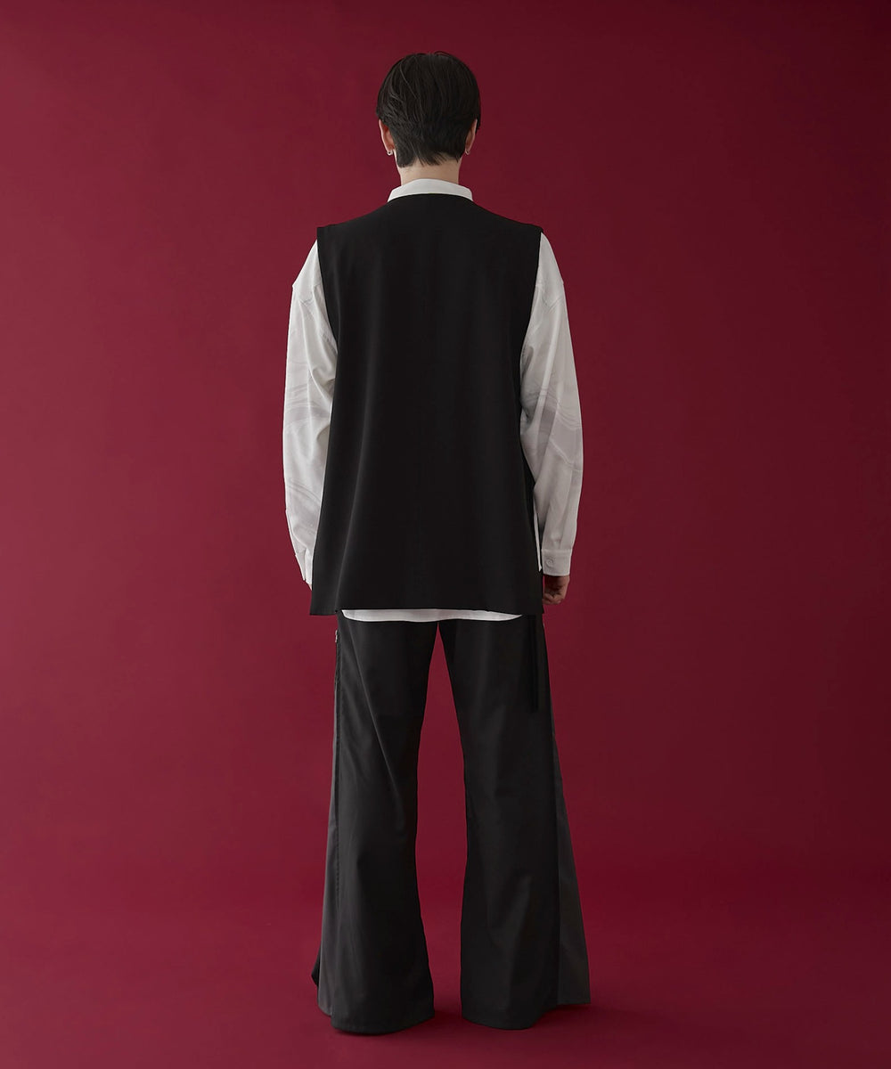 ブラック　モデル：180㎝　L着用