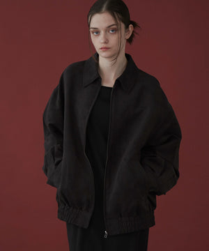 ブラック モデル：173cm L着用