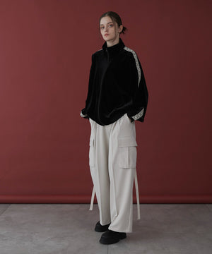 ブラック モデル：173cm L着用