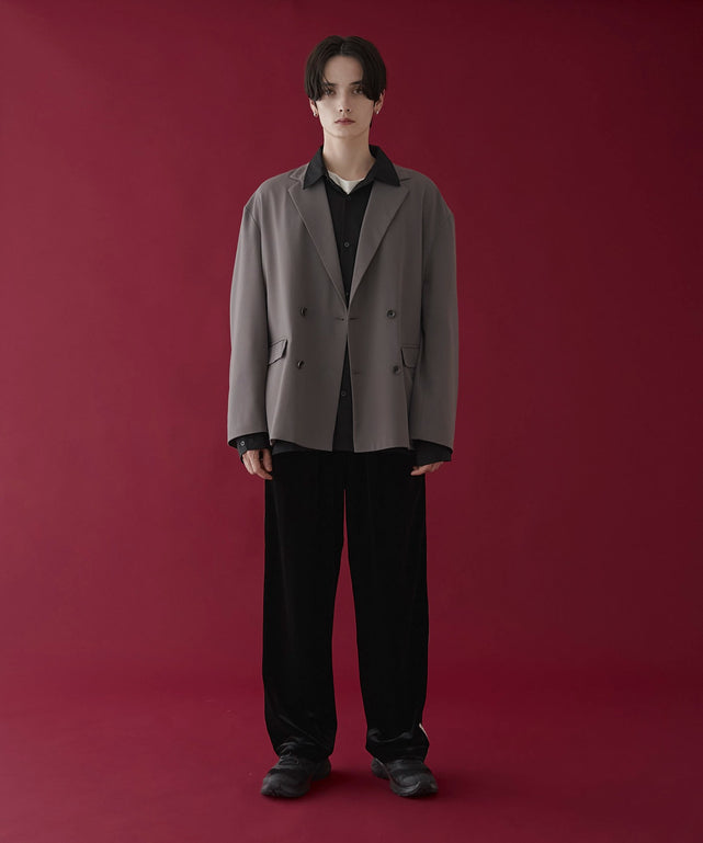 ブラック　モデル：180㎝　L着用