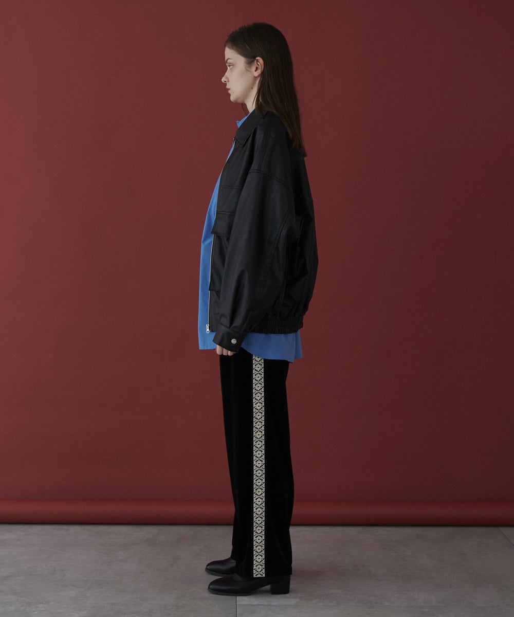 ブラック モデル：173cm L着用