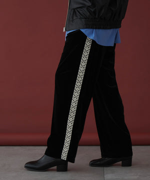 ブラック モデル：173cm L着用