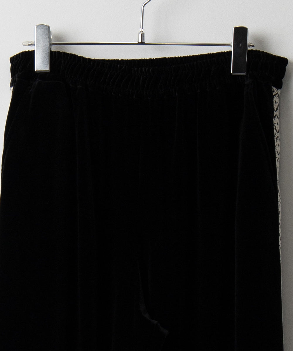 ベロアライントラックパンツ