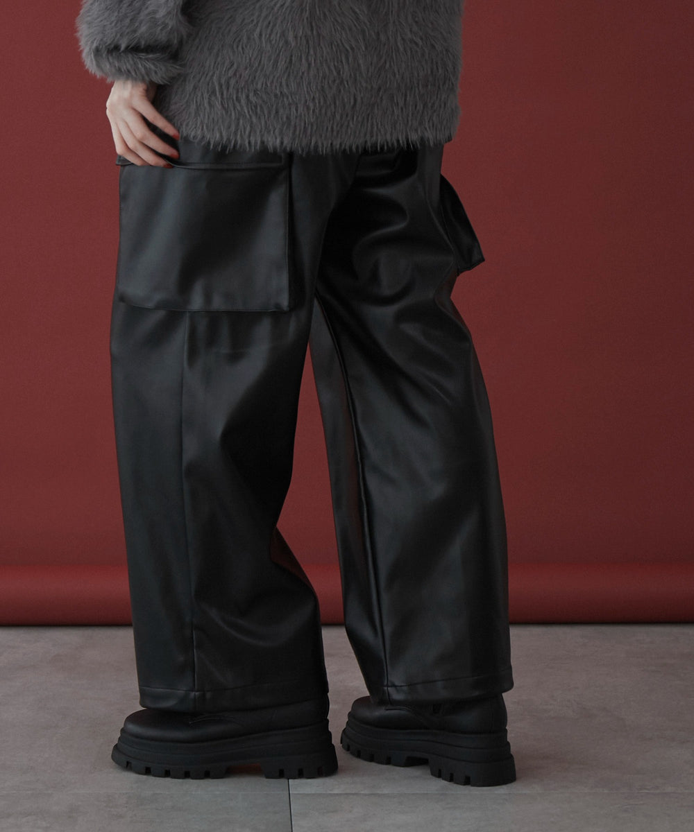 ブラック モデル：173cm L着用