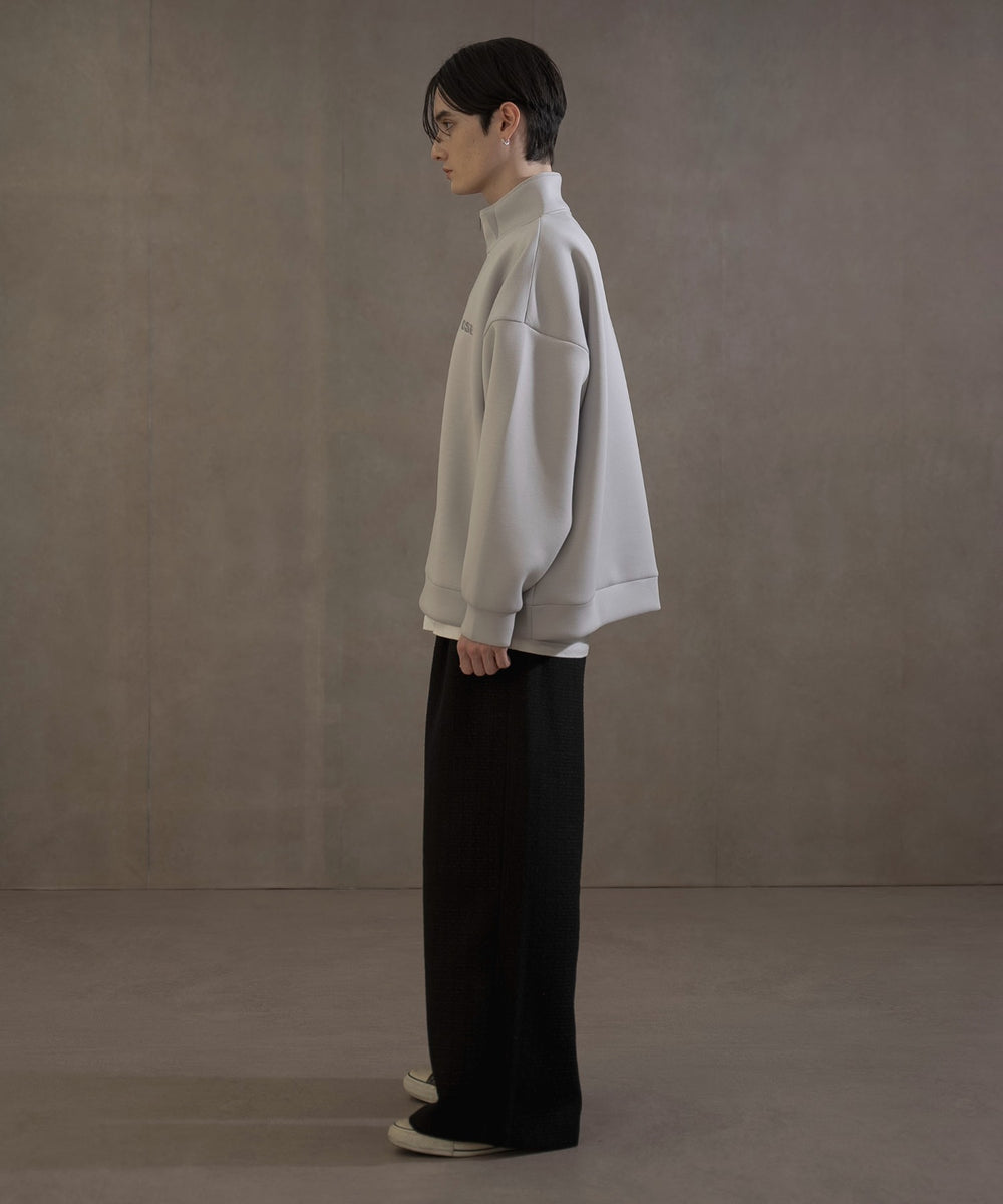 Lグレー　モデル：180㎝　L着用