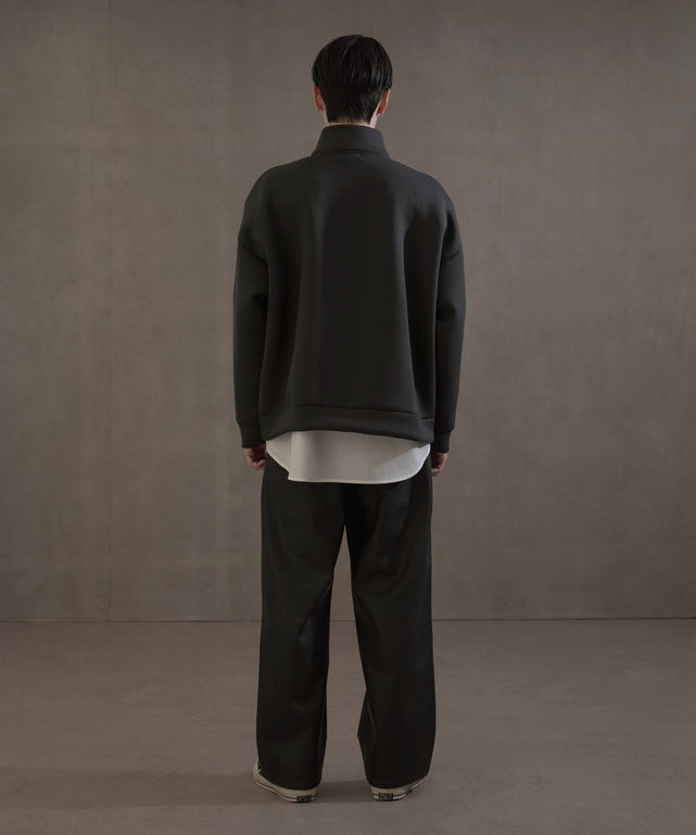 チャコール　モデル：180㎝　L着用