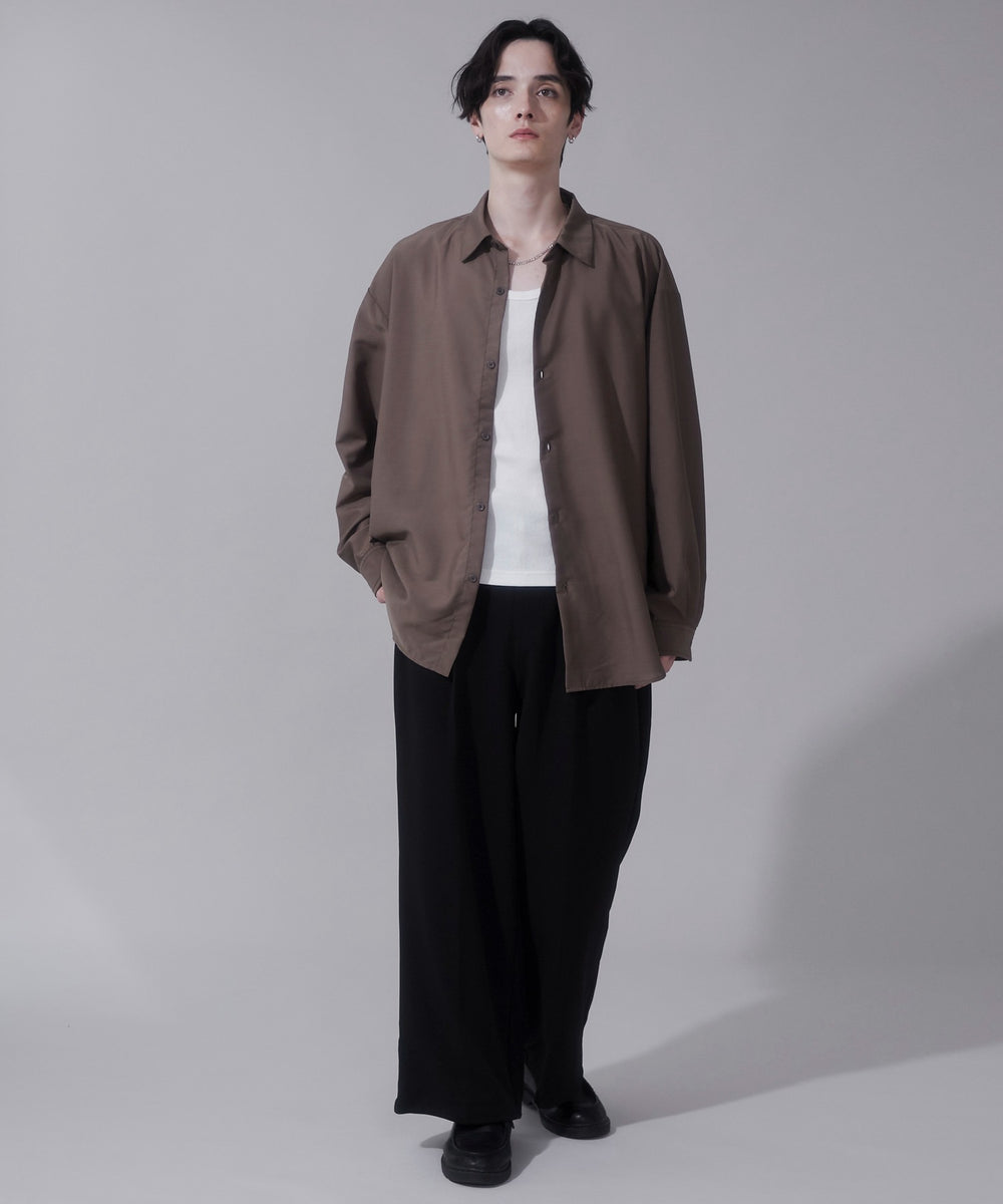 ブラウン モデル：180cm L着用