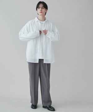 ホワイト モデル：180cm L着用