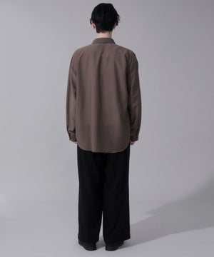 ブラウン モデル：180cm L着用